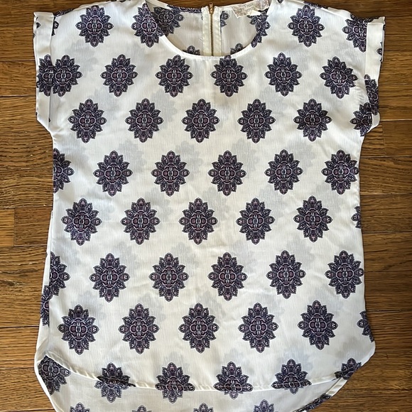 Pink Republic blouse Ivory Paisley top - size Medium - Picture 6 of 12
